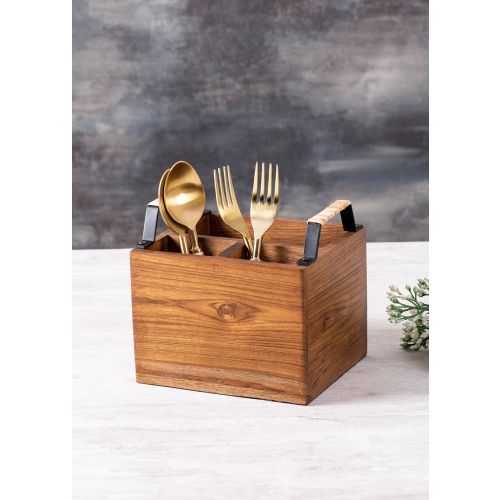 Cane Cutlery Stand