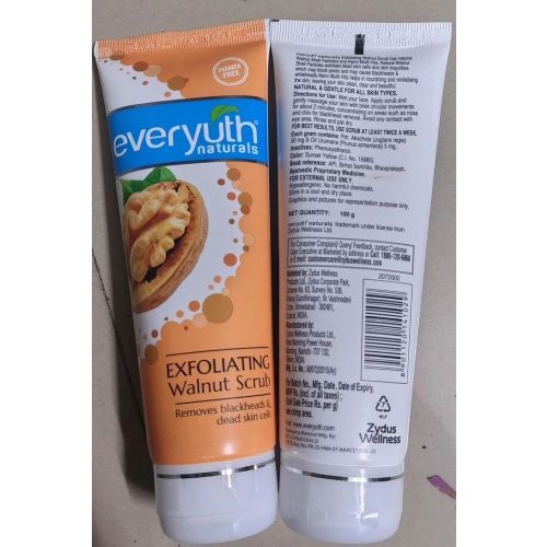Everyuth Hydro Wall Apricot Scrub