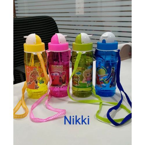 Nikki Small Sipper
